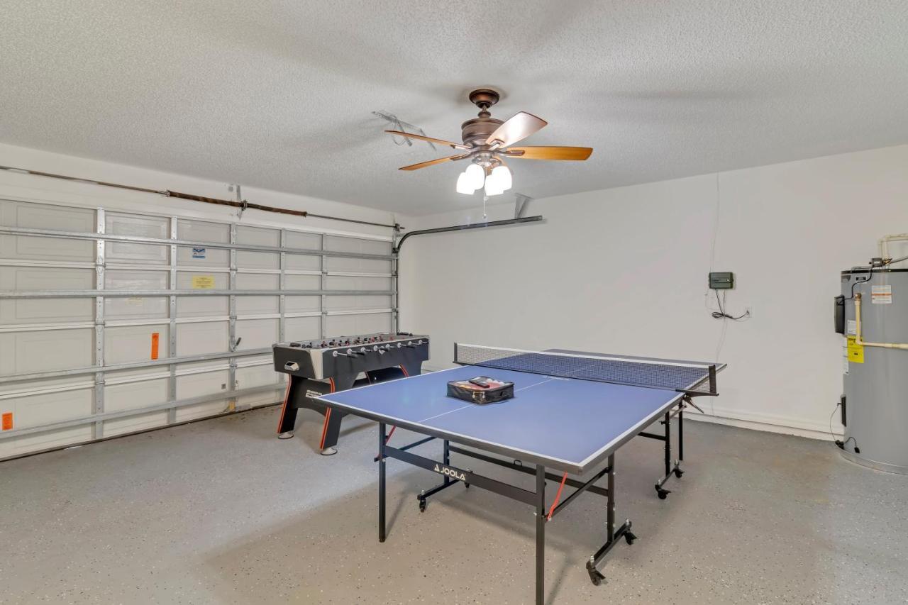 Themed House Free Heated Pool Close 5br 9bd Hébergement de vacances